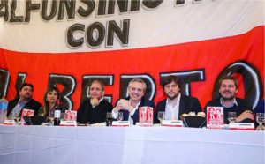 El candidato a Presidente Alberto Fernández sumó el apoyo de los radicales