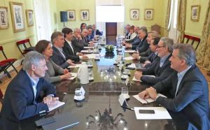Mauricio Macri pidió ahora no confrontar con la oposición