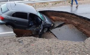 Se hundió la ruta Provincial 7 recién inaugurada
