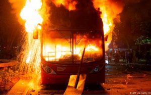 Crisis en Chile: 11 muertos, 900 heridos y más de 2000 detenidos