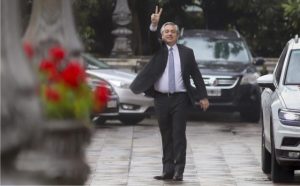 …»Llamativa la «recuperación» del candidato Macri»…
