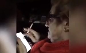 Virales: Una abuela busca las fotos «en bolas» de Luciano Castro
