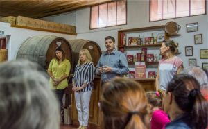 Bastian se reunió con prestadores de servicios de San José