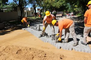 Villa Elisa: La próxima semana inicia la obra de adoquines en calle Castelli al 1700