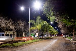 Villa Elisa: Bvard. Schroeder cambia con el nuevo alumbrado central