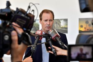 Bordet adelantó que el presupuesto 2022 no contemplará la toma de deuda para gastos corrientes