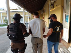 San José: Un Detenido y secuestro de gran cantidad de plantas de marihuana