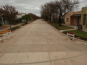 Quedaron habilitadas las nuevas cuadras con hormigón de Castelli y Dr. Gutiérrez
