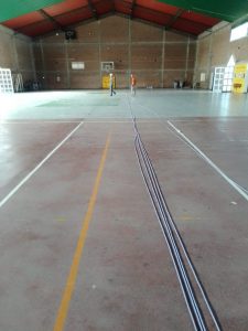 Se avanza en la mejora integral de la iluminación en el gimnasio del Polideportivo Municipal de Villa Elisa
