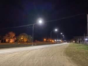 La curva de ingreso a Villa Elisa ya cuenta con nueva iluminación