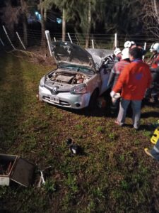 DESPISTE Y VUELCO EN RUTA NACIONAL 130