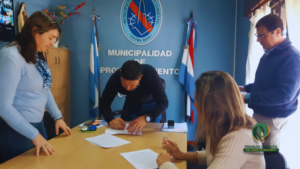 SE FORMALIZÓ LA COMPRA DE TERRENOS PARA LA EJECUCIÓN DE VIVIENDAS DEL IAPV