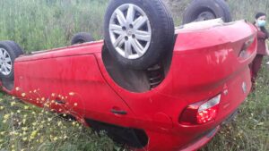 Tres lesionadas en un Vuelco sobre ex ruta 26