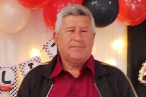 El sueño de ver a su nieto: piden ayuda para un colonense que intentará recuperar la visión después de 20 años
