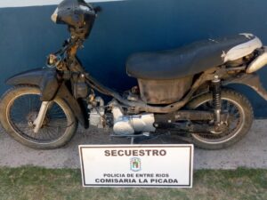 Se recuperó una moto que había sido sustraída en la ciudad de Colón
