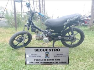 Se recuperó una motocicleta sustraída el lunes en Colón