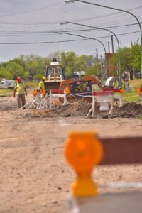 Villa Elisa: Marcha a buen ritmo el entubado sobre calle Andrés Roude