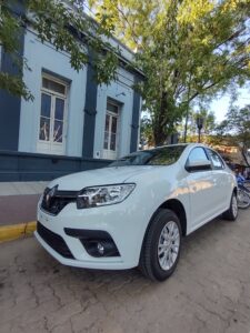 LA JEFATURA DEPARTAMENTAL COMPRÓ UN VEHÍCULO 0 KM