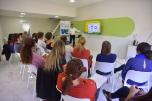 Villa Elisa:Se concretó una actividad sobre comercio electrónico y su impacto en nuestro país