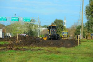 Villa Elisa: Se amplía calle colectora como paso previo a la construcción del cartel de acceso a la ciudad