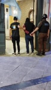 MASCULINO DETENIDO EN  ALLANAMIENTO POR  INFRACCIÓN A LA LEY Nº 23.737