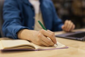 Últimos días para la inscripción a las Becas Educativas 2024 en Villa Elisa
