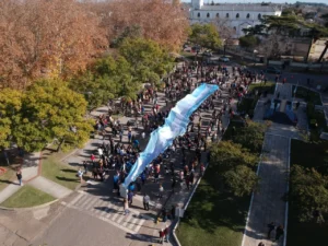 Acto por el Día de la Bandera en Villa Elisa