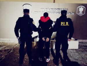 Aprehendido por Daño en Flagrancia en Colón.