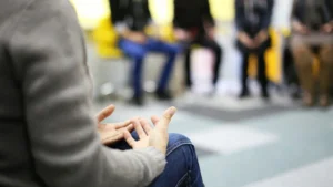 Panel y ronda abierta sobre la problemática del suicidio