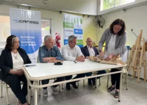 Cafesg continúa con su programa de mejoramiento de las escuelas entrerrianas