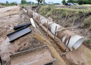 Se entuba el canal de Bulevar Rieter en Villa Elisa