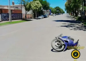 Masculino  resultó con Lesiones Graves al caerse de su Motocicleta