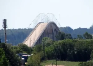 GUALEGUAYCHÚ: Encontraron el cuerpo de una mujer uruguaya que se arrojó del Puente Internacional San Martín