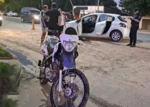 Colisión sin heridos en San José: retienen motocicleta por falta de documentación