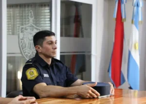 Reunión con el nuevo Subcomisario de Villa Elisa