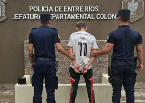 Colón: Aprehenden a un hombre por daños en flagrancia y Desobediencia Judicial