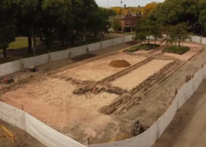 Villa Elisa: Avanza la puesta en valor de la Plazoleta Belgrano