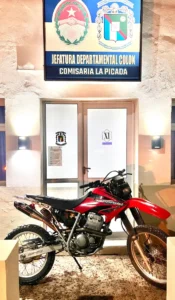 Motocicleta con pedido de secuestro fue interceptada en un control de rutina en el barrio El Brillante