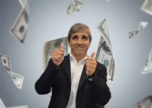 Luis Caputo confirmó que en las próximas semanas llegará la desregulación para el uso de dólares