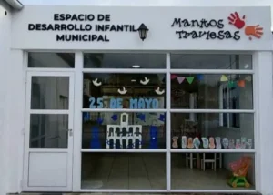 1º DE MAYO: RENOVACIÓN DE DENOMINACIÓN DE GUARDERÍA MUNICIPAL