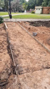 Villa Elisa: Avanzan las obras de accesibilidad en las plazas Urquiza y San Martín