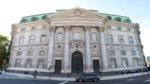 El Banco Nación cerrará 60 sucursales y proyecta un ahorro superior a los $1.000 millones