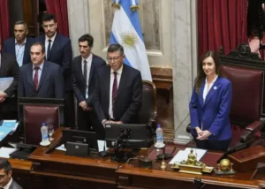 Los Senadores se aumentaron el sueldo: cobrarán más de $9,5 millones desde julio