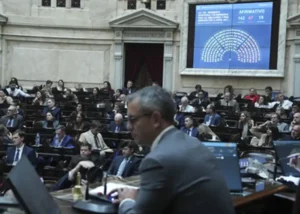 Diputados aprueban el Aumento Jubilatorio del 7,2% pese a Amenaza de Veto Presidencial