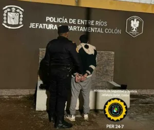 Aprehensión de un Masculino por Tentativa de Hurto en Flagrancia