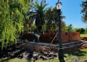 Avanza la construcción de nuevos sanitarios en el Museo Estancia El Porvenir
