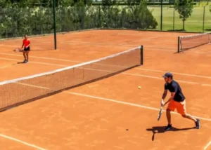 Termas Villa Elisa: Raqueta en mano… y a jugar