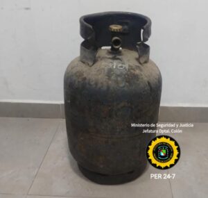 VILLA ELISA: HECHO ACLARADO Y RECUPERO DE GARRAFA SUSTRAÍDA