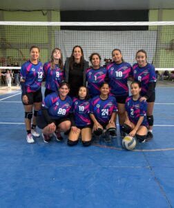 Pronunciamiento: Segunda presentación del taller de voley