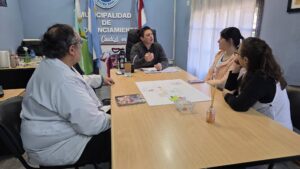 Pronunciamiento: Sandoval recibió a directivos de escuela